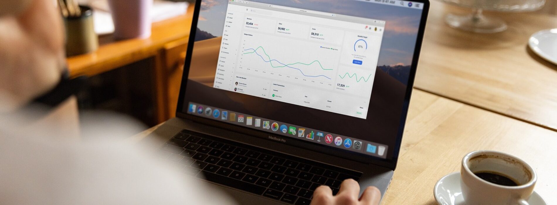 Zwiększanie zasięgów w social mediach bez tworzenia treści